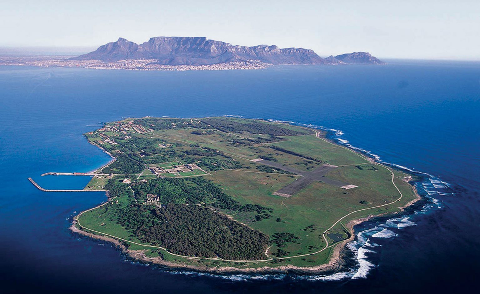 Visiter Robben Island, l'île où Mandela a été emprisonné Rhino Africa
