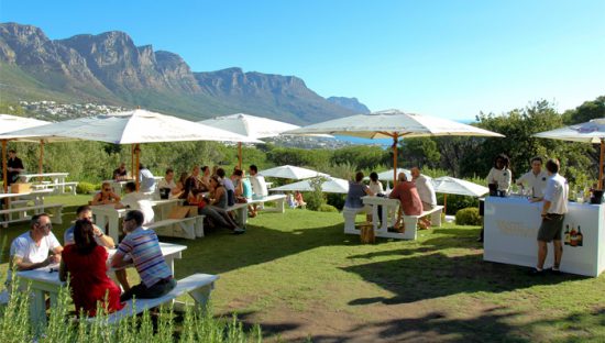 Rumbullion lawns for meals in Cape Town
