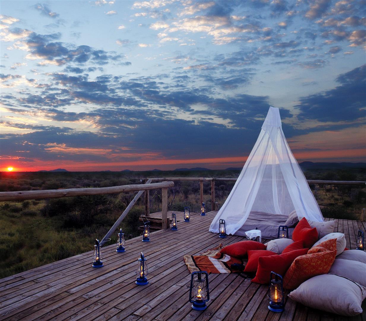 Perfect spot to watch the sunset at Makanyane Safari Lodge in Madikwe 