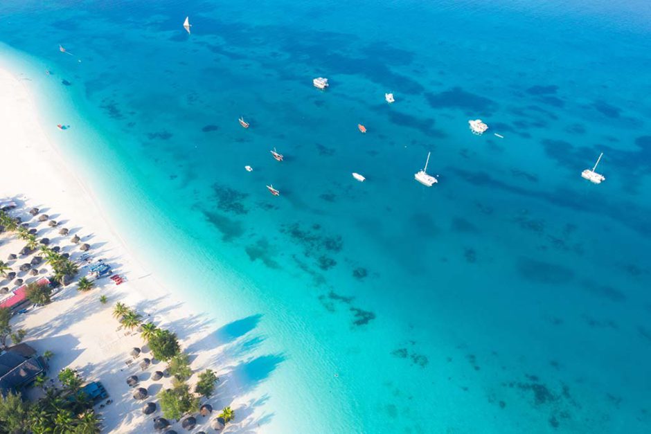 Weiße Strände und türkisblaues Meer rund um Sansibar - die beste Reisezeit für Sansibar für Ihren Sansibar Urlaub