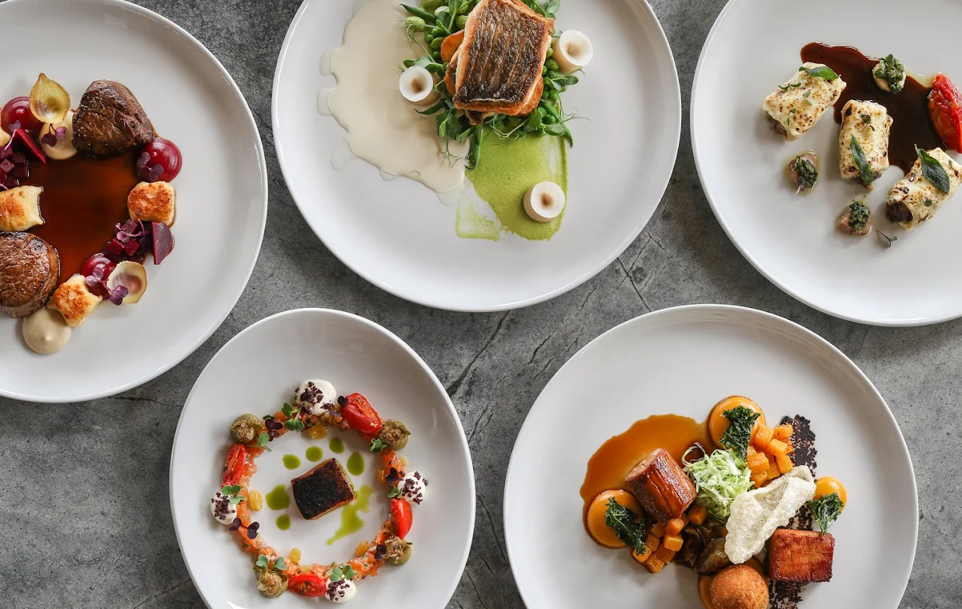 Idiom_Dining Five beautifully styled and colourful plates at Idiom restaurant in Somerset West