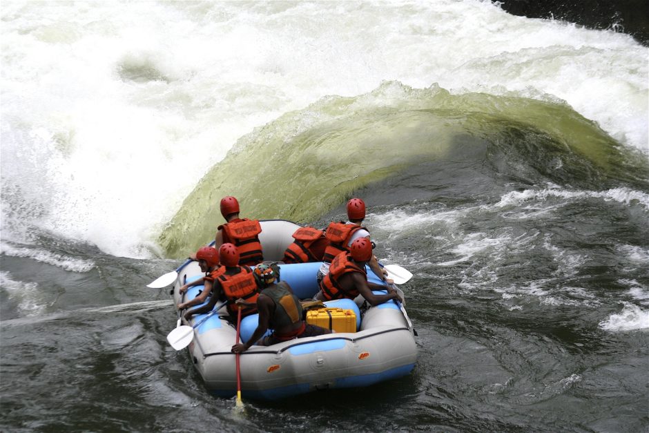 Wild-Horizons-White-Water-Rafting-Low-flow Wildwasser-Rafting auf dem Sambesi in Simbabwe