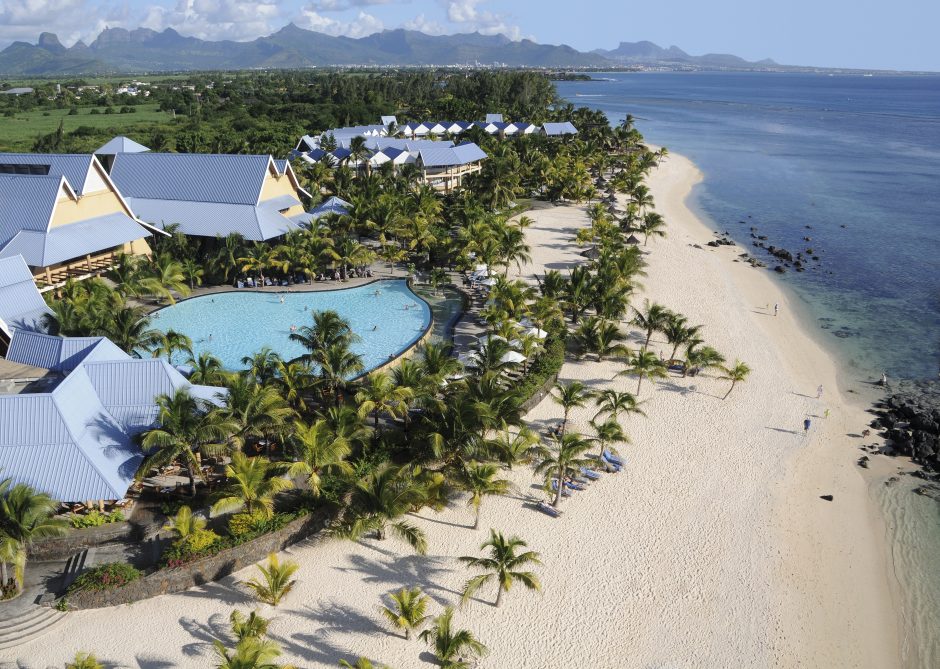 Le Victoria Victoria Beachcomber Resort & Spa on a sandy beach in Mauritius